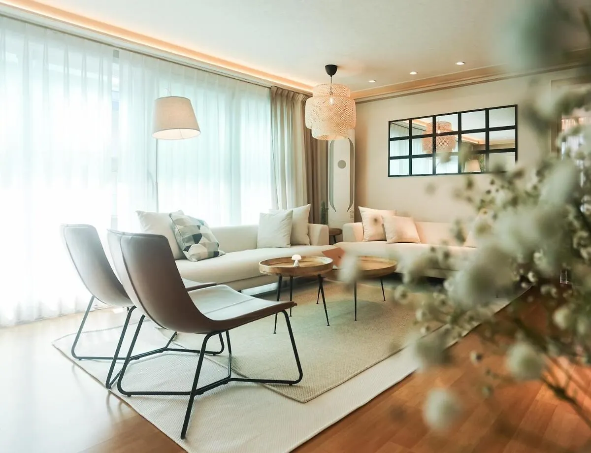 Vila Maporest Big House Soul